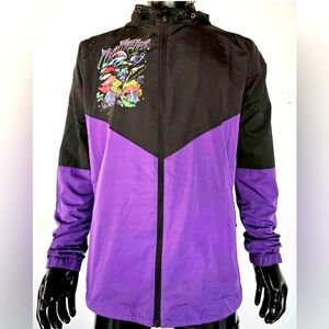 Unisex windbreaker never worn multiple sizes